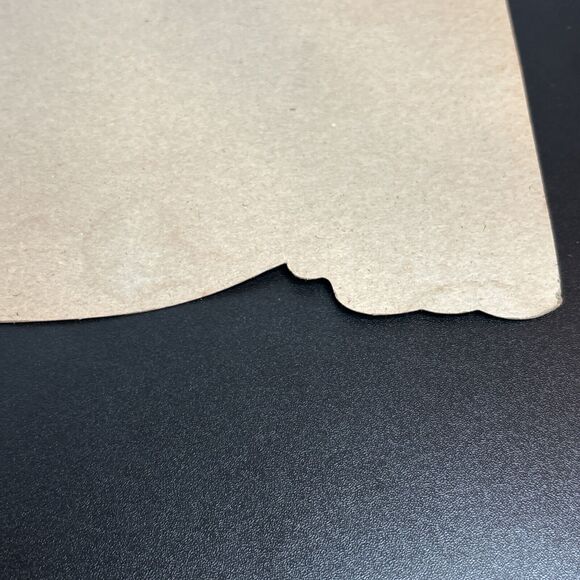 VINTAGE HALLOWEEN 15"X 10" CARD BOARD PUMPKIN DIE CUT OUT HALLOWEEN DECOR - Picture 3 of 7